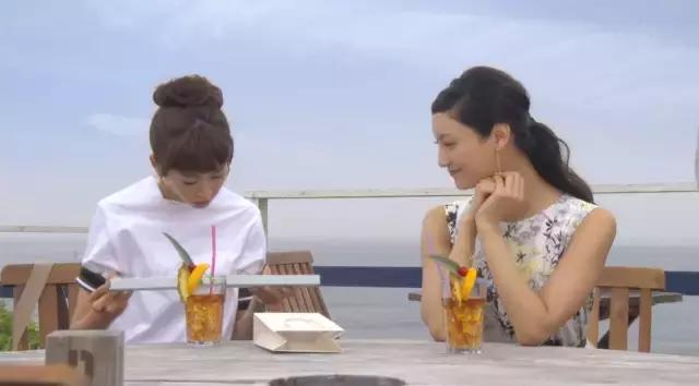 女孩子去海洋馆穿什么,带女生去海洋馆合适吗