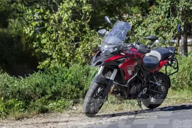 贝纳利trk502x2020款试驾,最新贝纳利trk502x测评