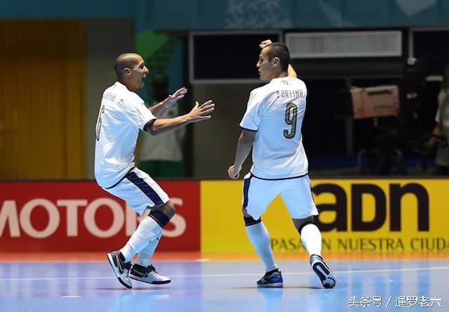 fifaonline4五人制比赛怎么进,fifa五人制足球模式