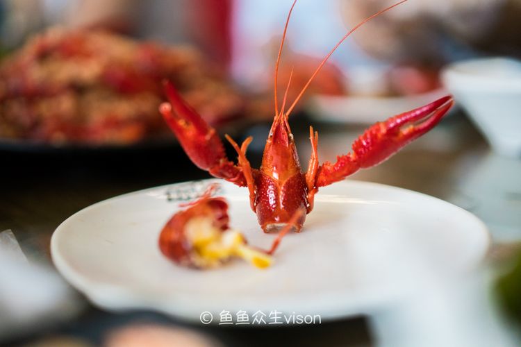 武汉的江汉路是中国最长的步行街,武汉最大最经典的步行街