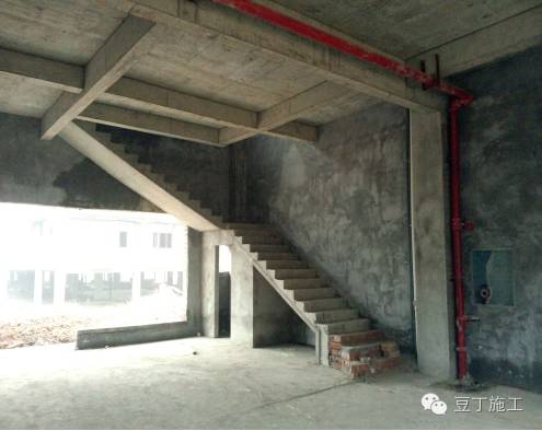 钢筋混凝土楼板加固方法,楼板开洞加楼梯后如何对楼板加固