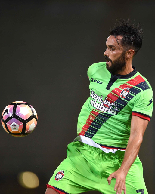 国米球衣恶搞,国米20-21球衣图片