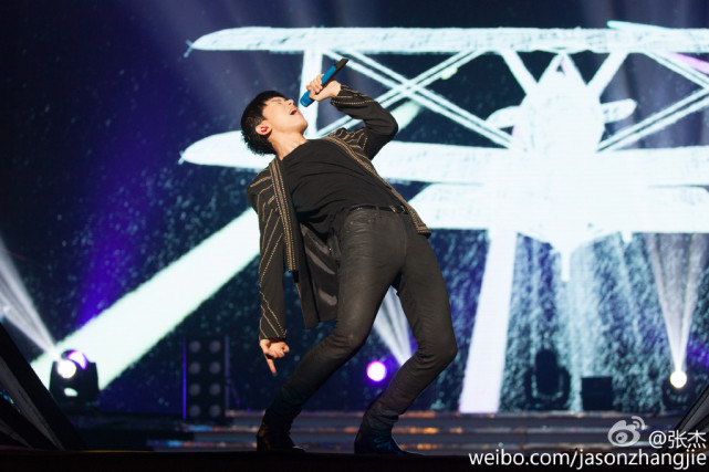 兰花指张杰张学友,每个歌手的招牌动作