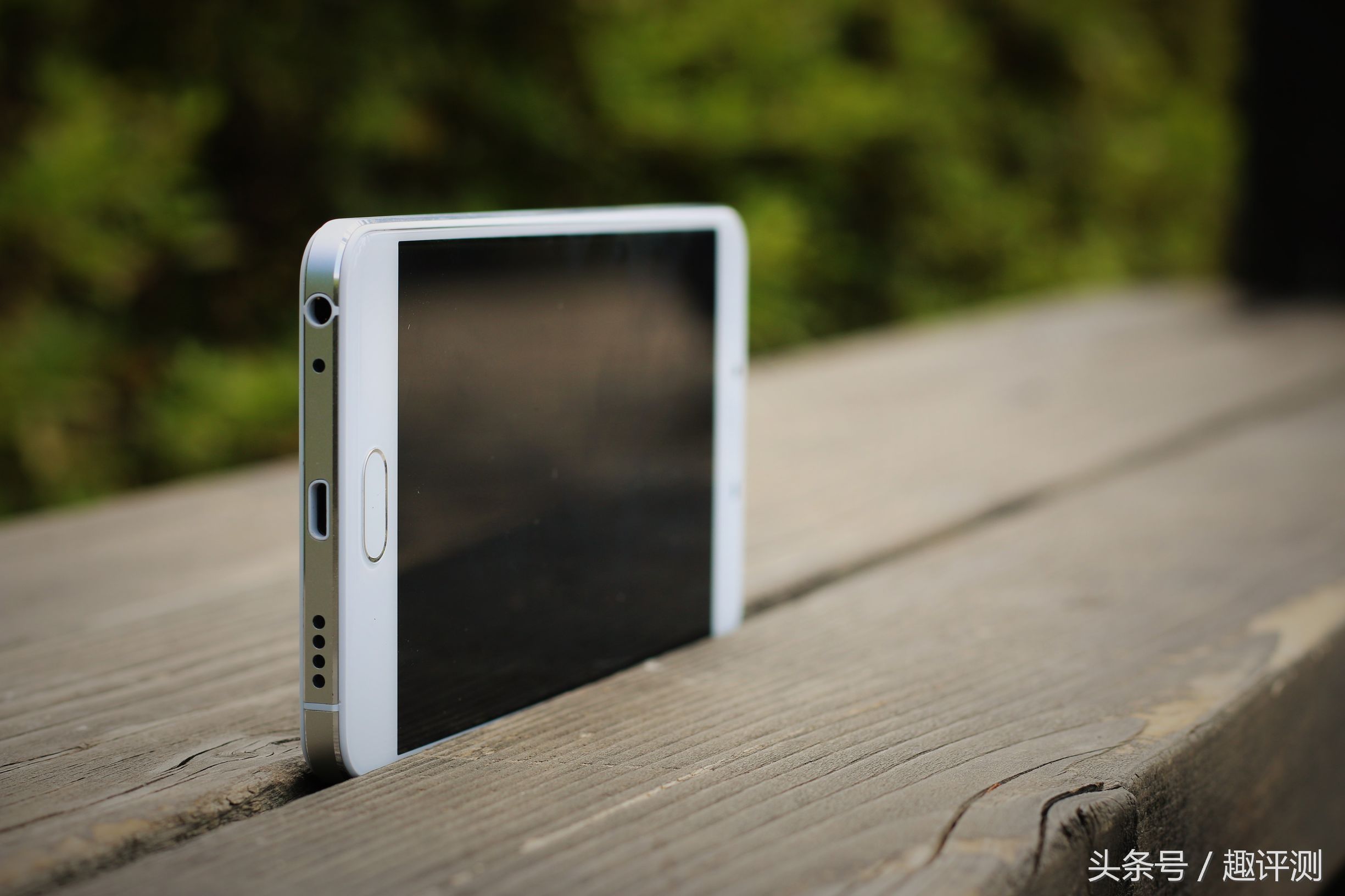 魅族u20和魅蓝5,魅族u20跟魅蓝6