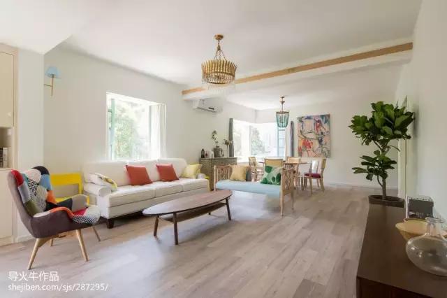 客厅如果不用沙发怎么装,客厅沙发实用小技巧