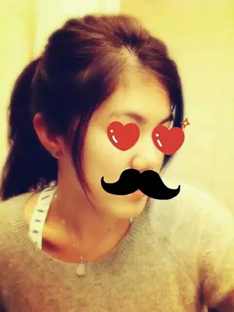 额头宽发际线高真的不好看吗,额头太秃了发际线高