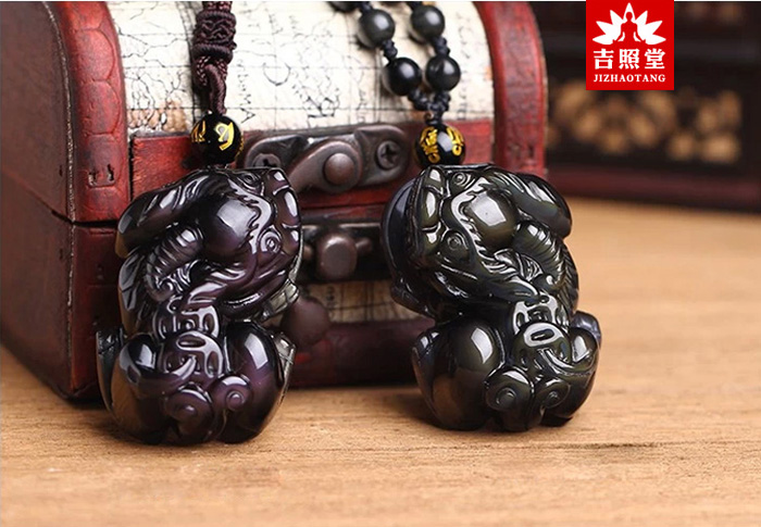 黑曜石貔貅吊坠怎么戴,黑曜石貔貅吊坠怎么算是开光的