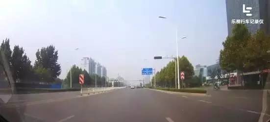 乐视1s行车记录仪app下载,乐视行车记录仪1s使用教程