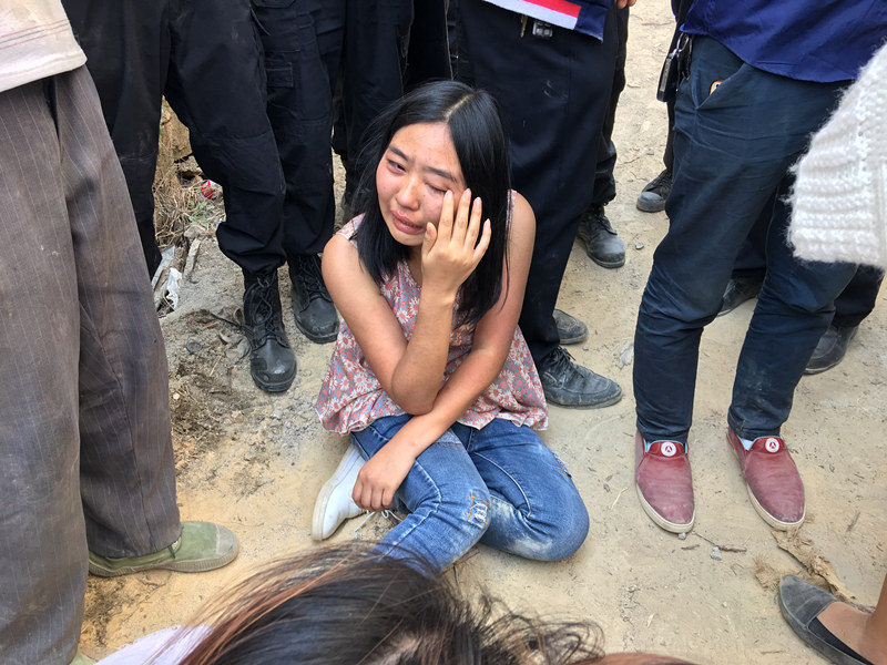 贵阳花溪车祸一死四伤,贵阳工地垮塌事故已致8死2伤