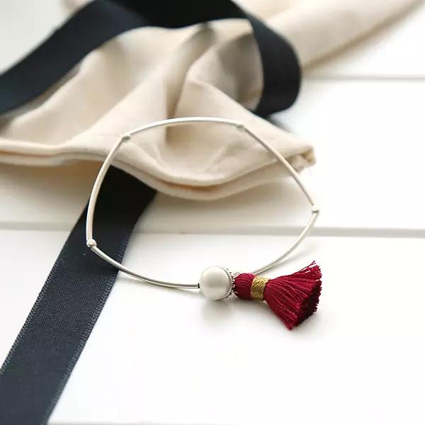 种草一个韩国买手制饰品品牌｜HAFACEGIRL