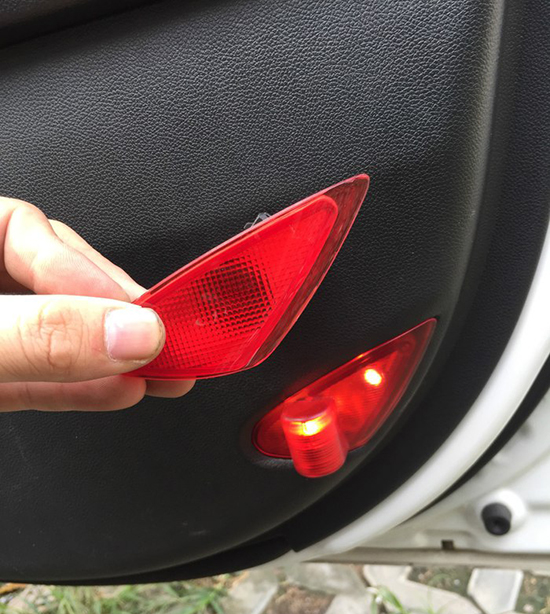 汽车迎宾灯改装,传祺m6pro迎宾灯改装