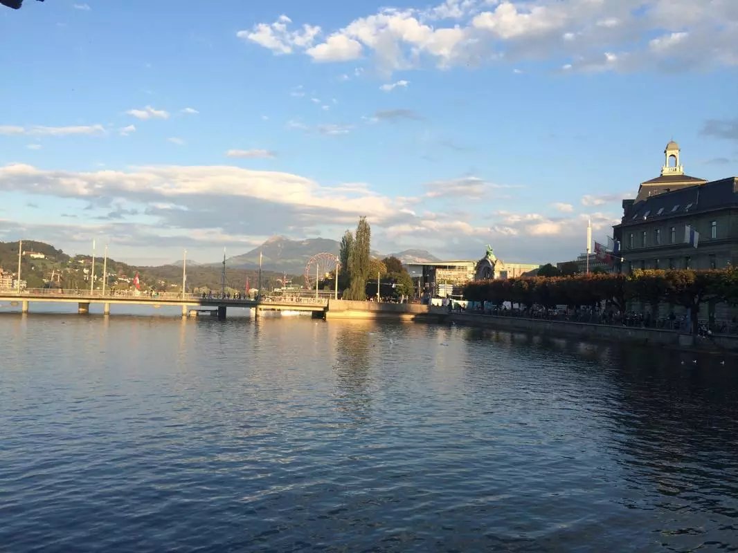 蓝瘦香菇在这里视频,蓝瘦香菇在法国