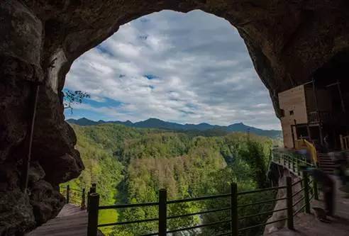 莫兰蒂台风席卷鼓浪屿视频,台风导致旅游取消如何处理