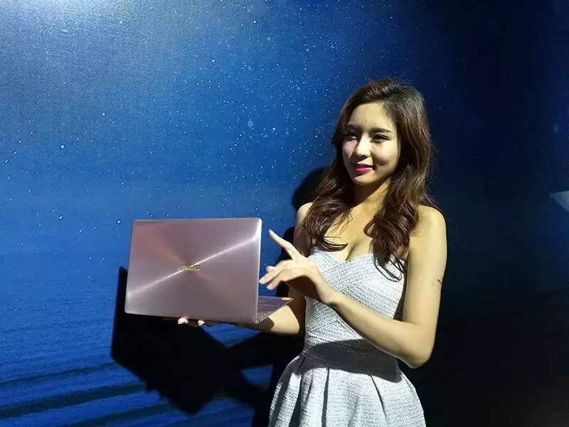 华硕zen系列,华硕zenbook8代