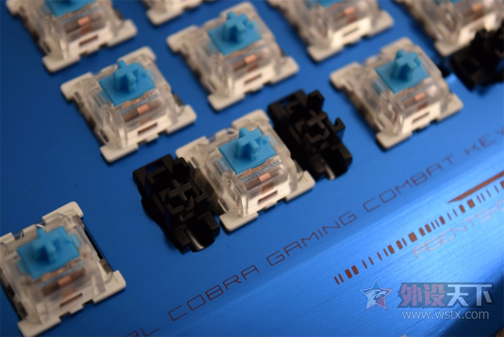 烧友拆解美队也逃不出我的魔掌宜博美队版拆解