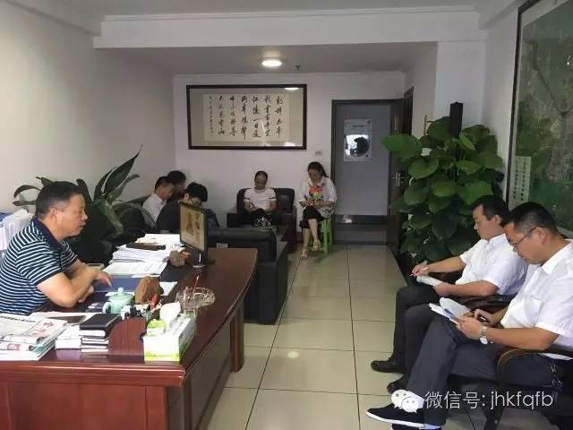 三百竞赛部门快速行动开发区全力推进“三百”竞赛活动攻坚