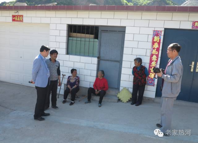 鞍匠黑沟门，美的不成样子