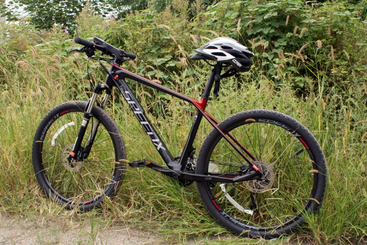 碳纤维4999,碳纤维车最便宜的车型