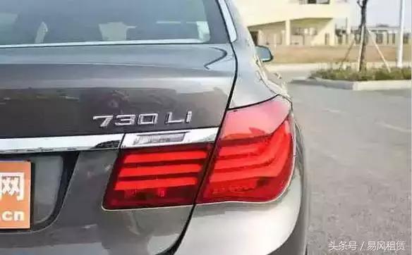 汽车后面的字母代表什么,丰田车屁股后面一串字母