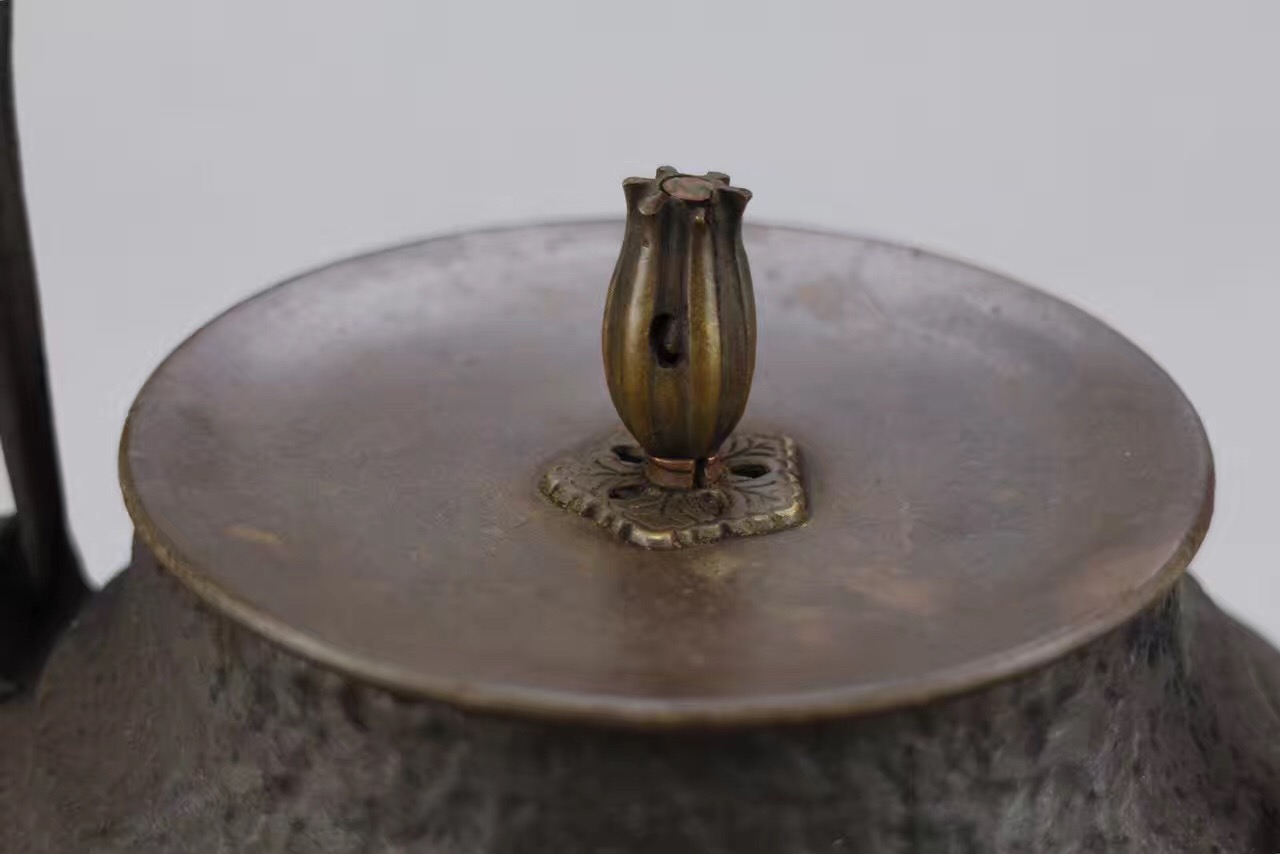 如何鉴别铁壶品质,如何鉴别一把好的铁壶