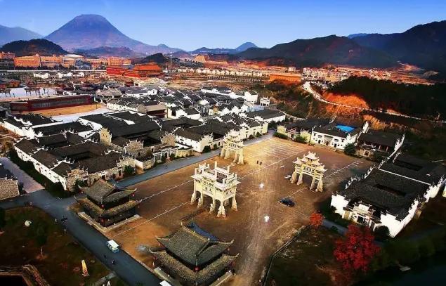 横店影视城全球最大影视基地,亚洲最大的影视基地横店影视城