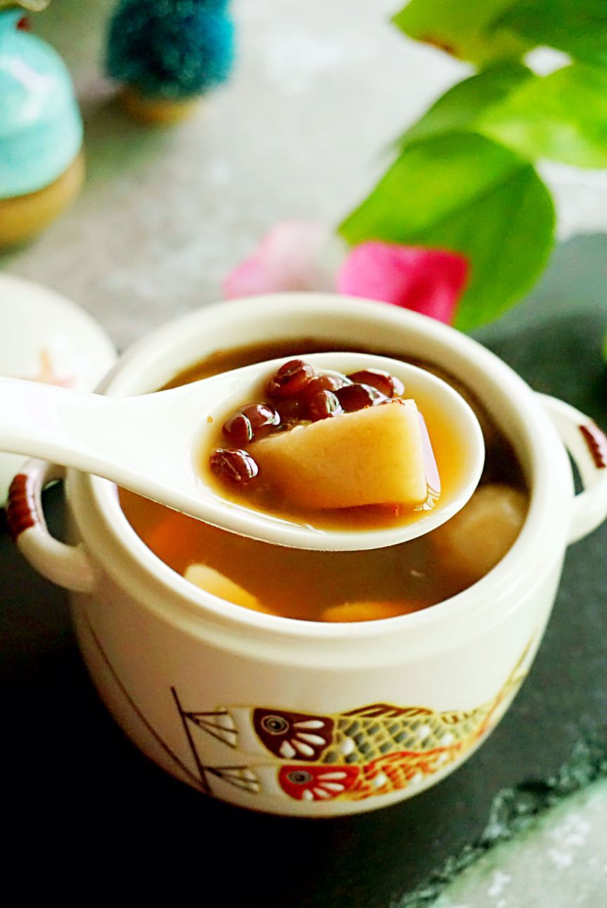 预防冻手冻脚，没有妙招，却需要常喝红豆芋头桂花粥，日久见效果