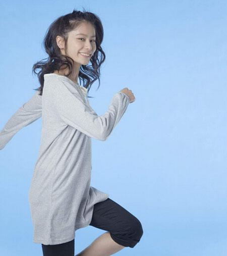 适合办公室跳的减肥操,办公室ol瑜伽动作