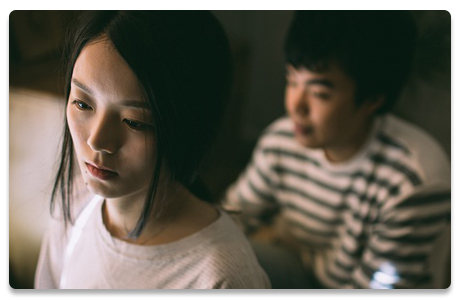 玻璃心的男生的心理表现,如何正确对待玻璃心男生