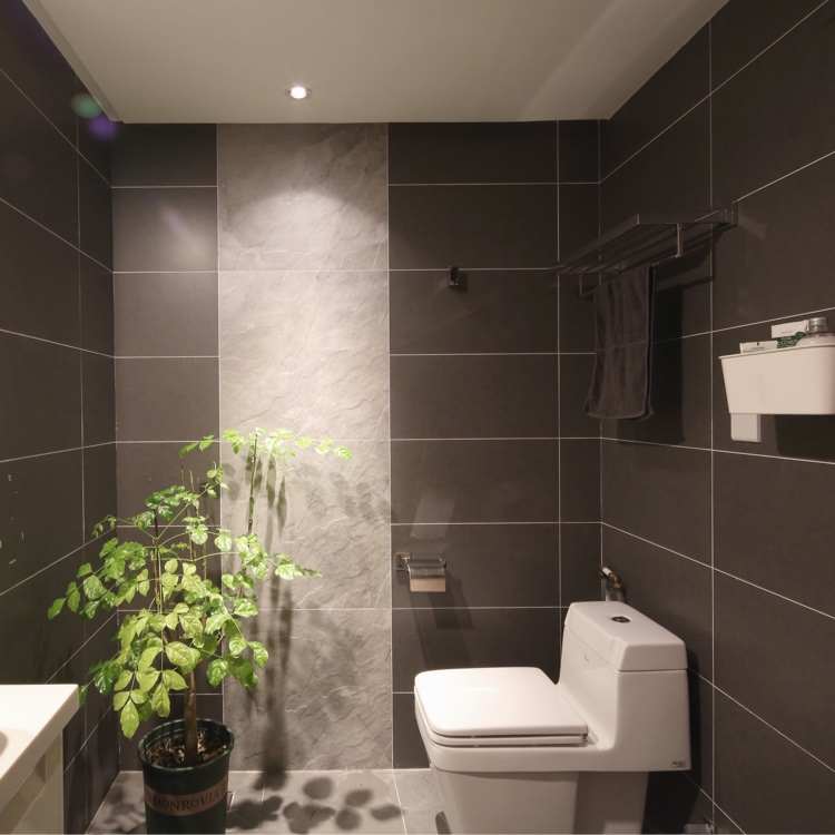 深灰色砖铺卫生间效果怎样,卫生间选了灰色砖很暗怎么补救