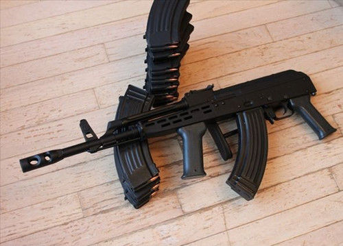 ak47步枪恐怖分子,世界上最大的ak47突击步枪