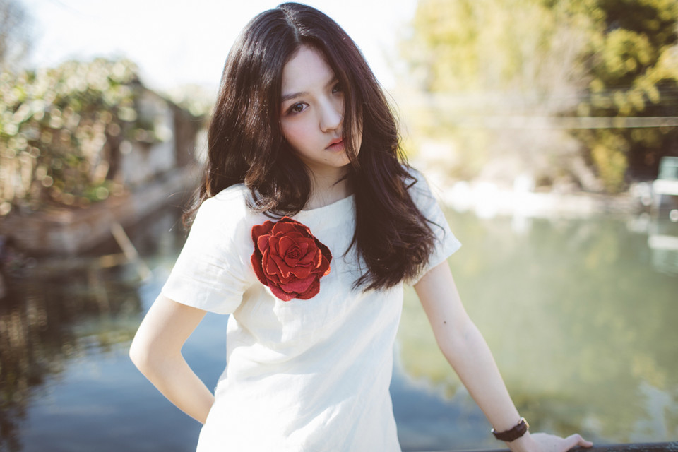 男朋友告诉我他是女生,男朋友知道我有另一个对象怎么办