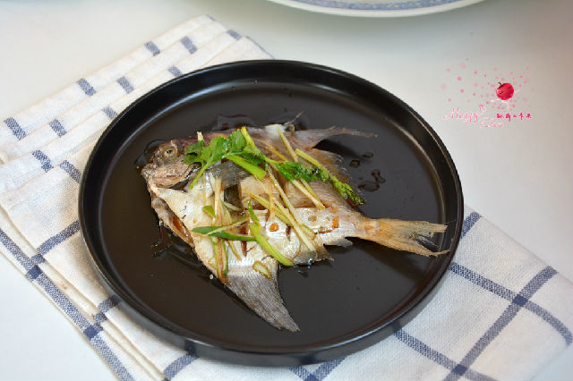 微波炉做平鱼黄鱼,如何用微波炉做平鱼