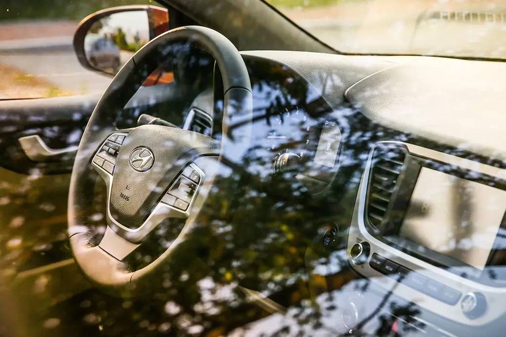 试驾悦纳手动挡,悦纳试驾