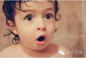 潍坊路桥堵车视频,堵车走应急车道交警回应