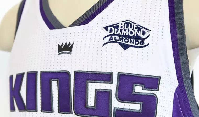 nba球衣广告赞助价格表,nba的广告需要成本吗