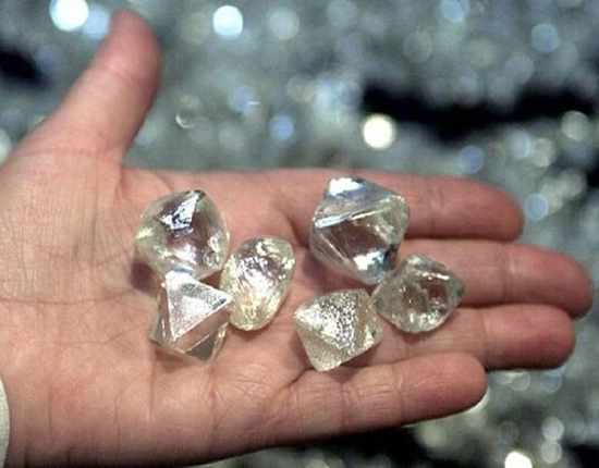 俄罗斯哪个地方遍地黄金 (俄罗斯遍地都是黄金的地方)