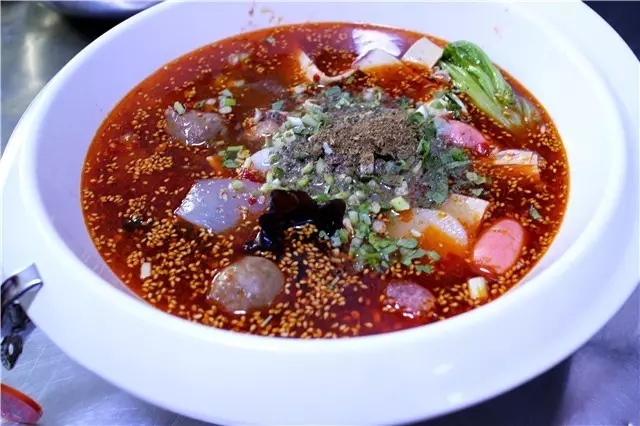 乌鲁木齐市最火的冒菜店,乌鲁木齐哪里有正宗的冒菜