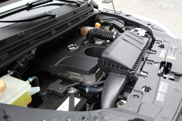 不甘于表面试驾北汽幻速S3L