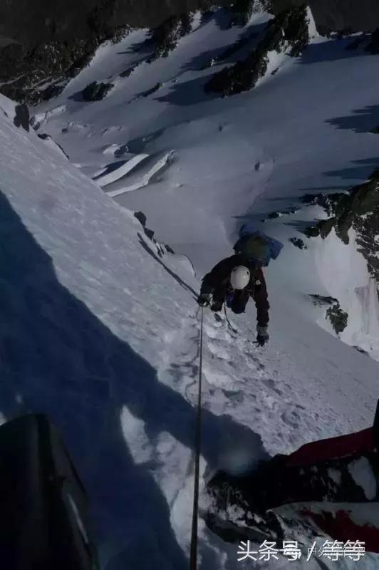 博格达峰登顶需要什么手续,博格达攀登视频教程