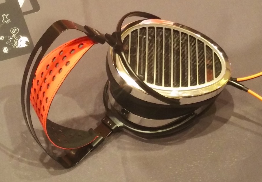 价格可能破万i-rocks发布史上最贵电竞游戏耳机