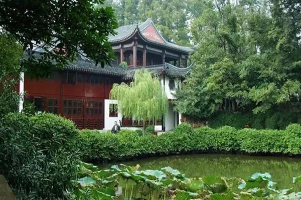 魔都旅游巴士,魔都游玩路线图