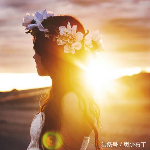 年少的欢喜终不过是惊鸿一瞥,年少情深终是抵不过惊鸿一瞥