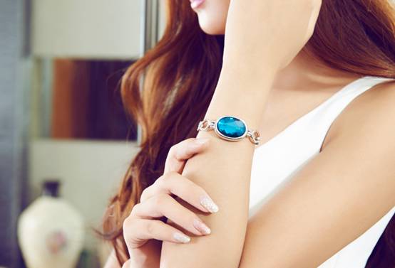 智能手表为什么功能不全,智能手表不亮怎么回事