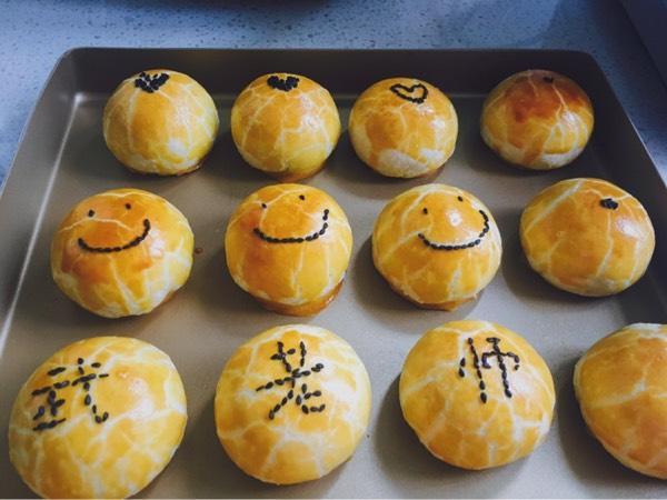 想吃蛋黄酥,想吃蛋黄酥没烦恼