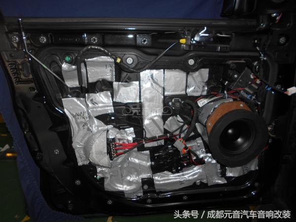 成都大切诺基改装包围,成都大切诺基音响改装