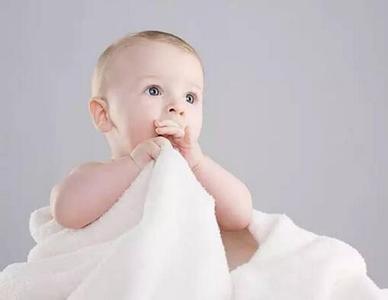 新生儿出生10天奶粉喂养大便次数,新生儿母乳喂养大便次数减少原因