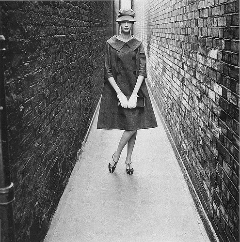 ysl口红背后的浪漫故事,ysl口红最经典的一步