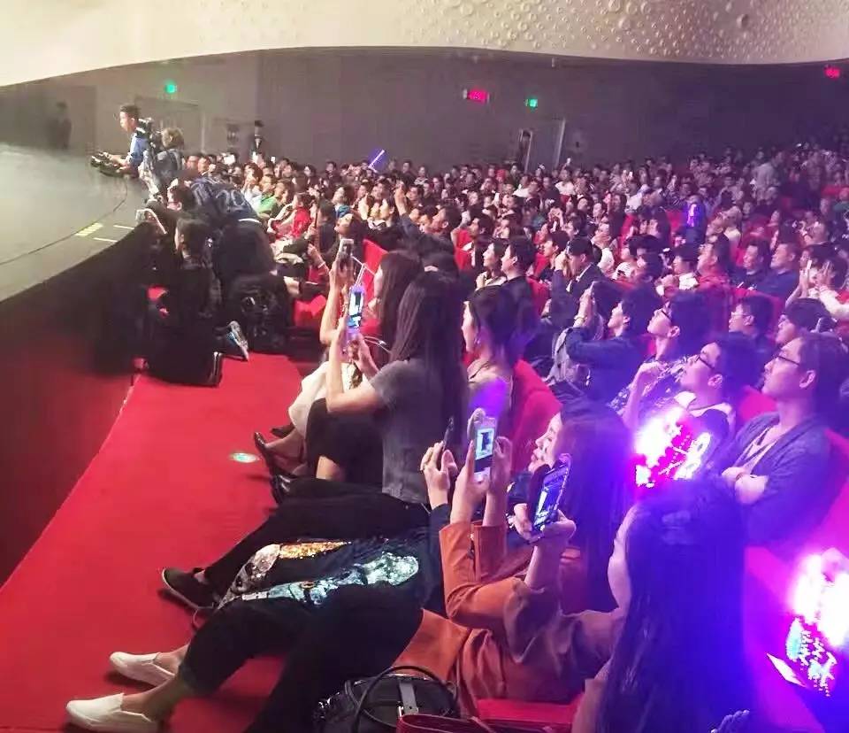 菲戈是踢什么位置的,菲戈最近