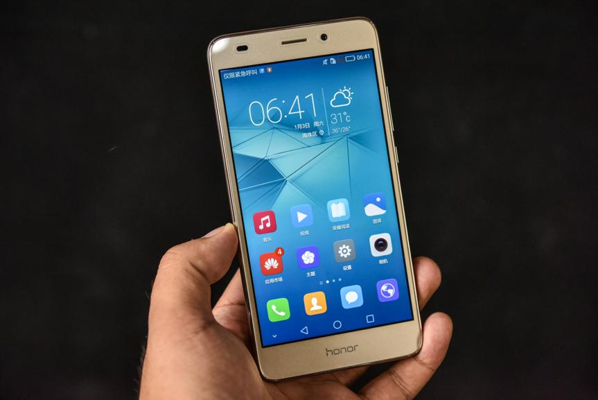 高品质助力5C，遭花样虐待后竟全身而退