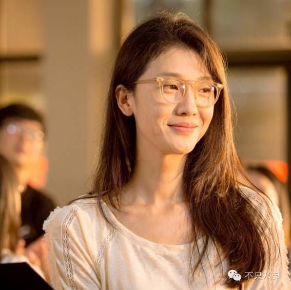 当年的校花为何变成现在的模样,18岁的天空校草现状